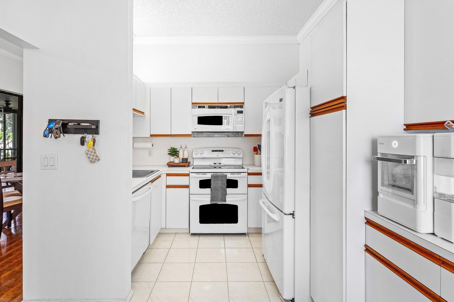 5406 Venetia Court, Unit F, Boynton Beach, FL 33437 Photo