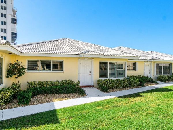 1920 S Ocean Boulevard, Unit 2-F, Delray Beach, FL 33483