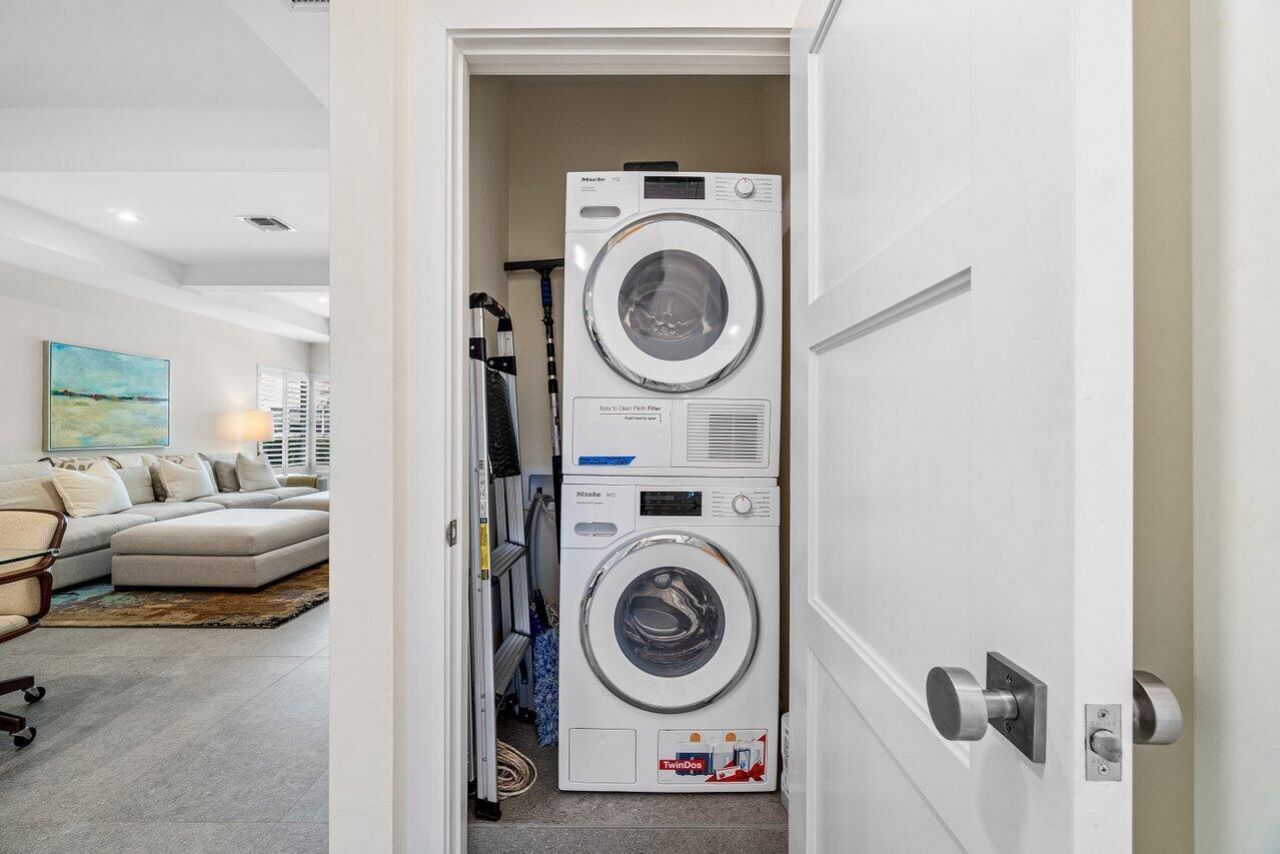 1920 S Ocean Boulevard, Unit 2-F, Delray Beach, FL 33483 Photo