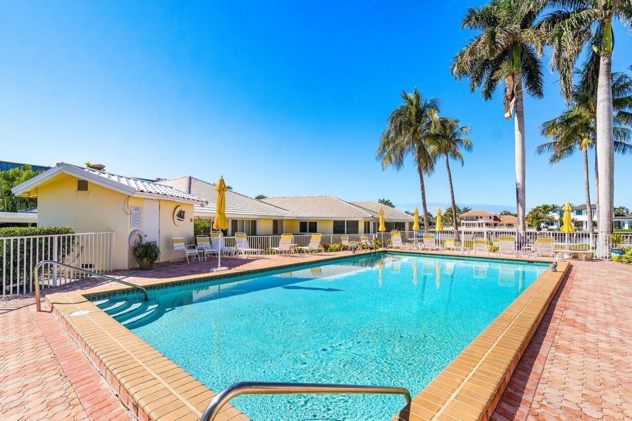 1920 S Ocean Boulevard, Unit 2-F, Delray Beach, FL 33483 Photo