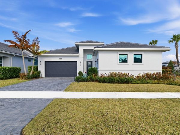 10212 SW Latium Way, Port St. Lucie, FL 34987