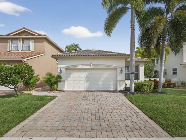 171 Isle Verde Way, Palm Beach Gardens, FL 33418