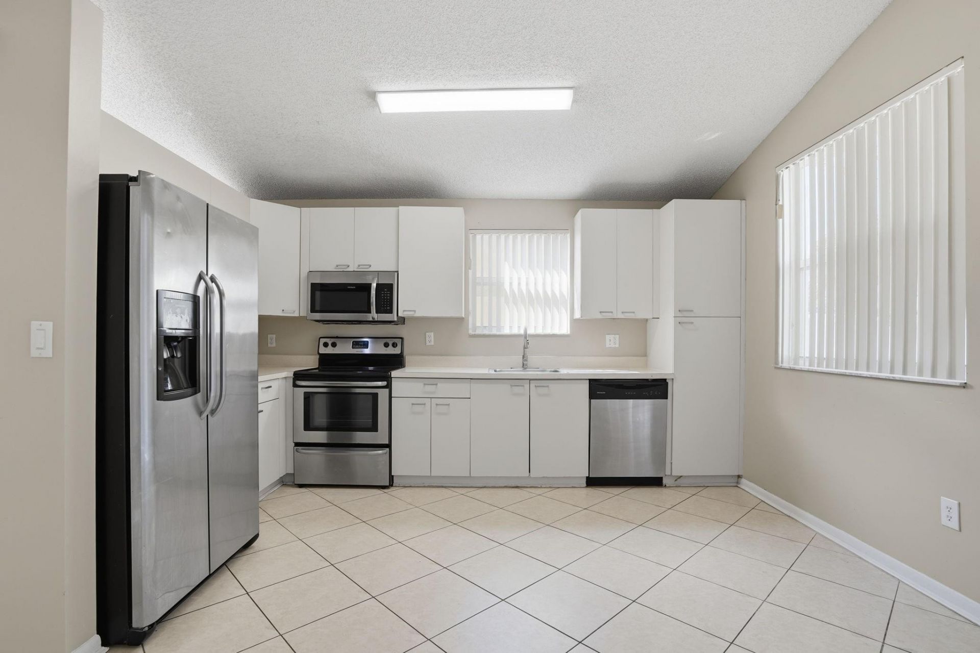 15745 NW 16th Court, Pembroke Pines, FL 33028 Photo