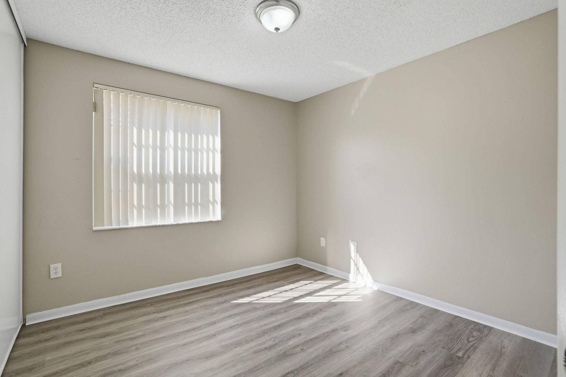 15745 NW 16th Court, Pembroke Pines, FL 33028 Photo