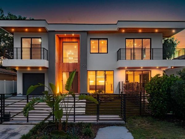 705 SW 8th Terrace, Fort Lauderdale, FL 33315