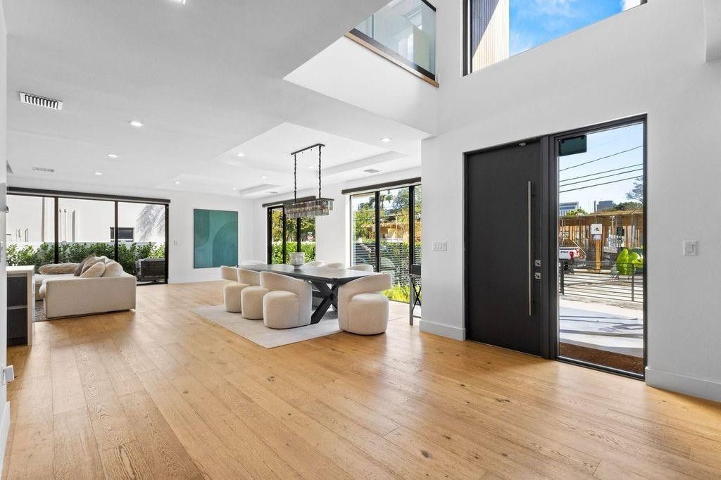 705 SW 8th Terrace, Fort Lauderdale, FL 33315 Photo