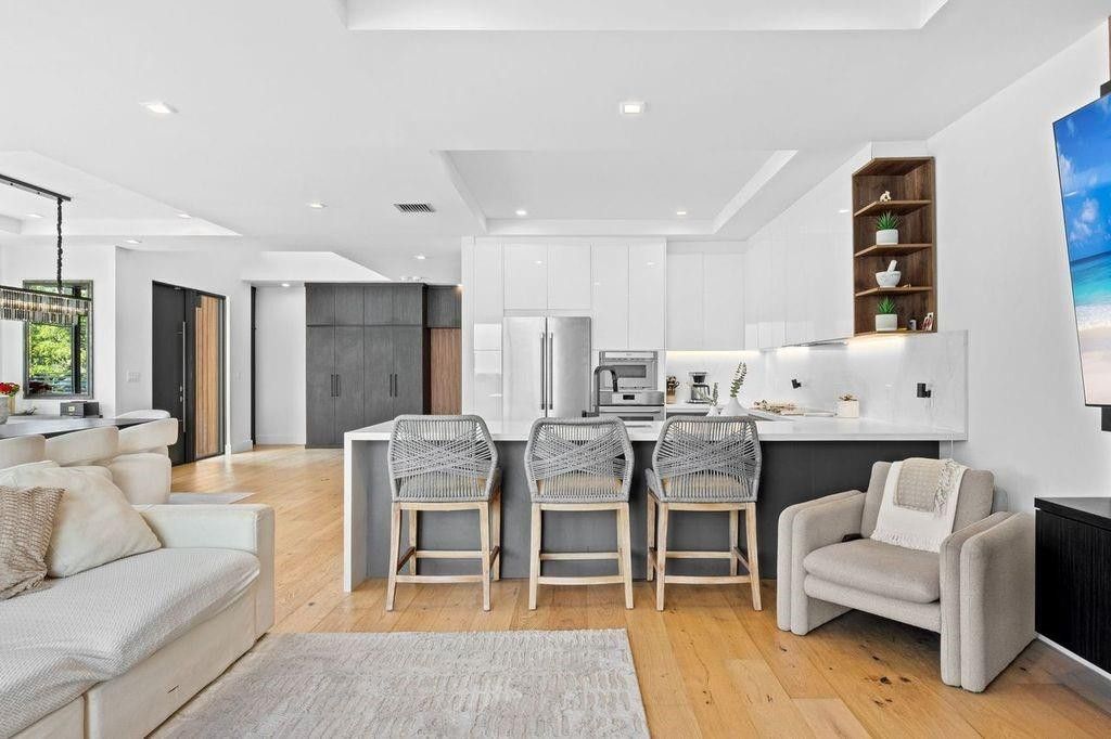 705 SW 8th Terrace, Fort Lauderdale, FL 33315 Photo