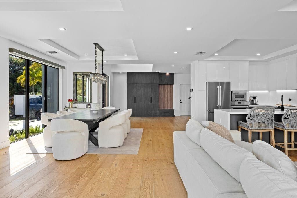 705 SW 8th Terrace, Fort Lauderdale, FL 33315 Photo