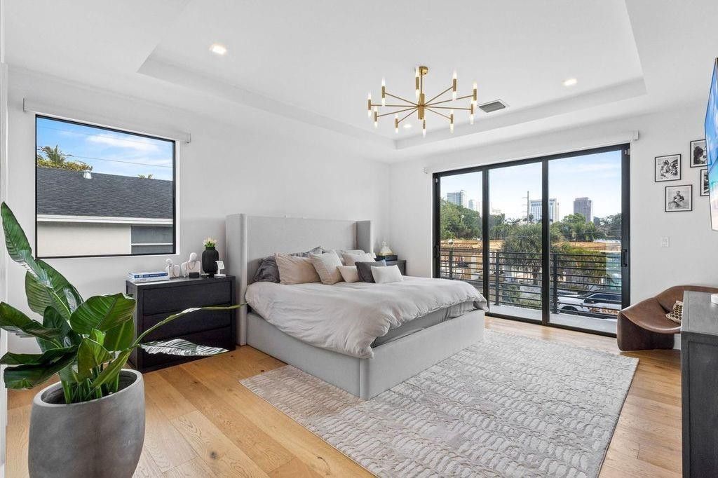 705 SW 8th Terrace, Fort Lauderdale, FL 33315 Photo