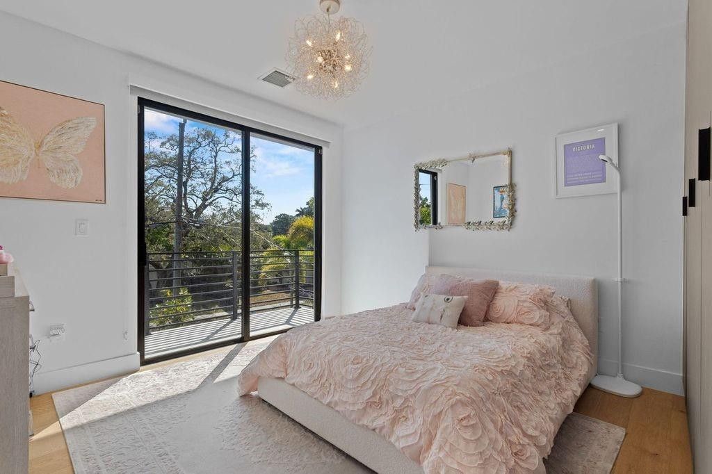 705 SW 8th Terrace, Fort Lauderdale, FL 33315 Photo