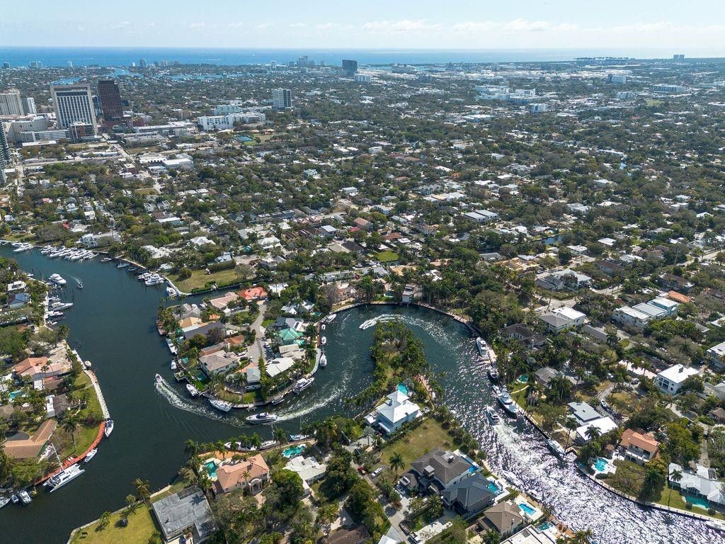 705 SW 8th Terrace, Fort Lauderdale, FL 33315 Photo