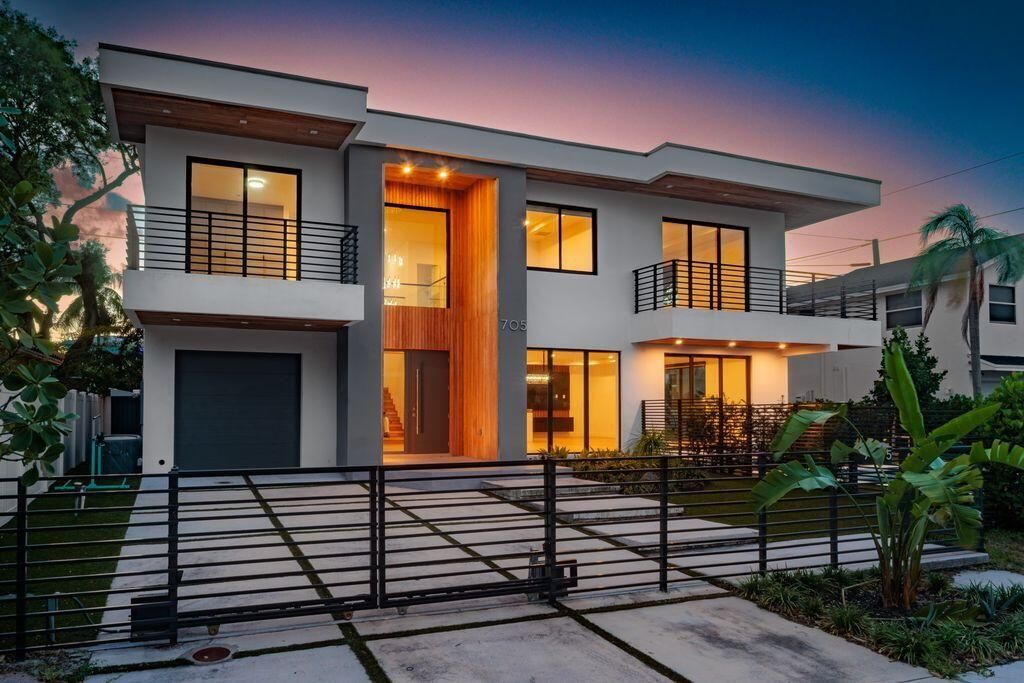 705 SW 8th Terrace, Fort Lauderdale, FL 33315 Photo