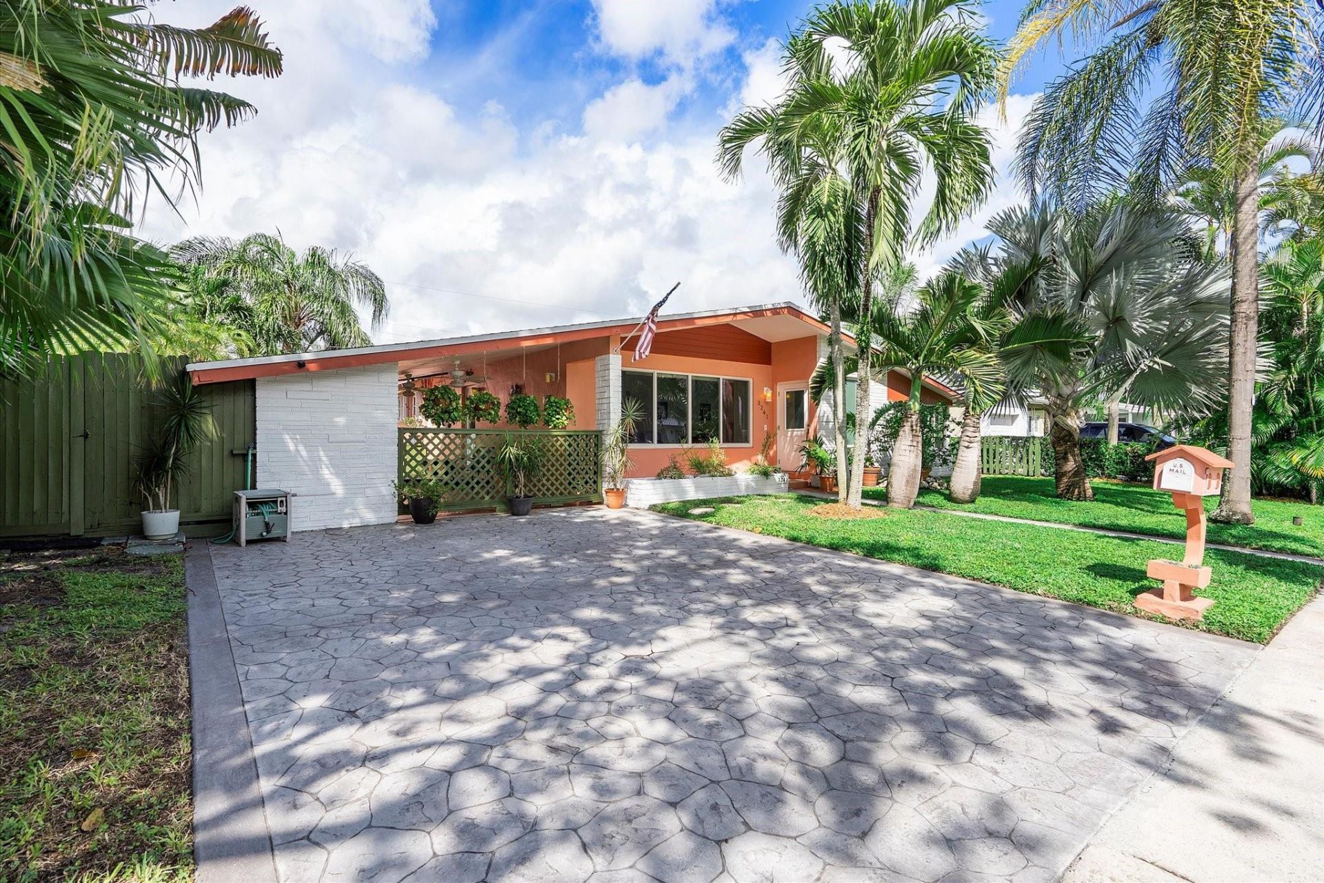 3241 SW 23rd Court, Fort Lauderdale, FL 33312 Photo