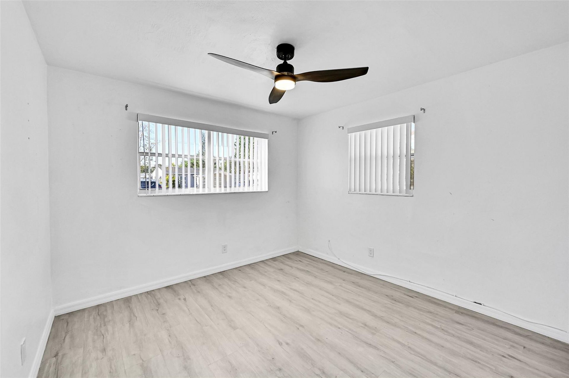 2409 Taft Street, Hollywood, FL 33020 Photo