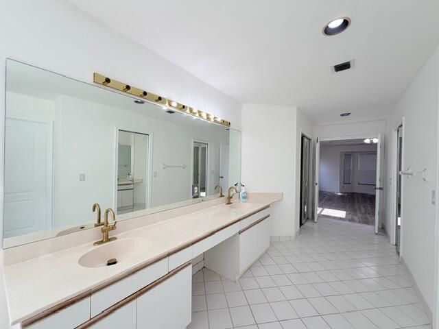 4853 NW 66th Avenue, Lauderhill, FL 33319 Photo