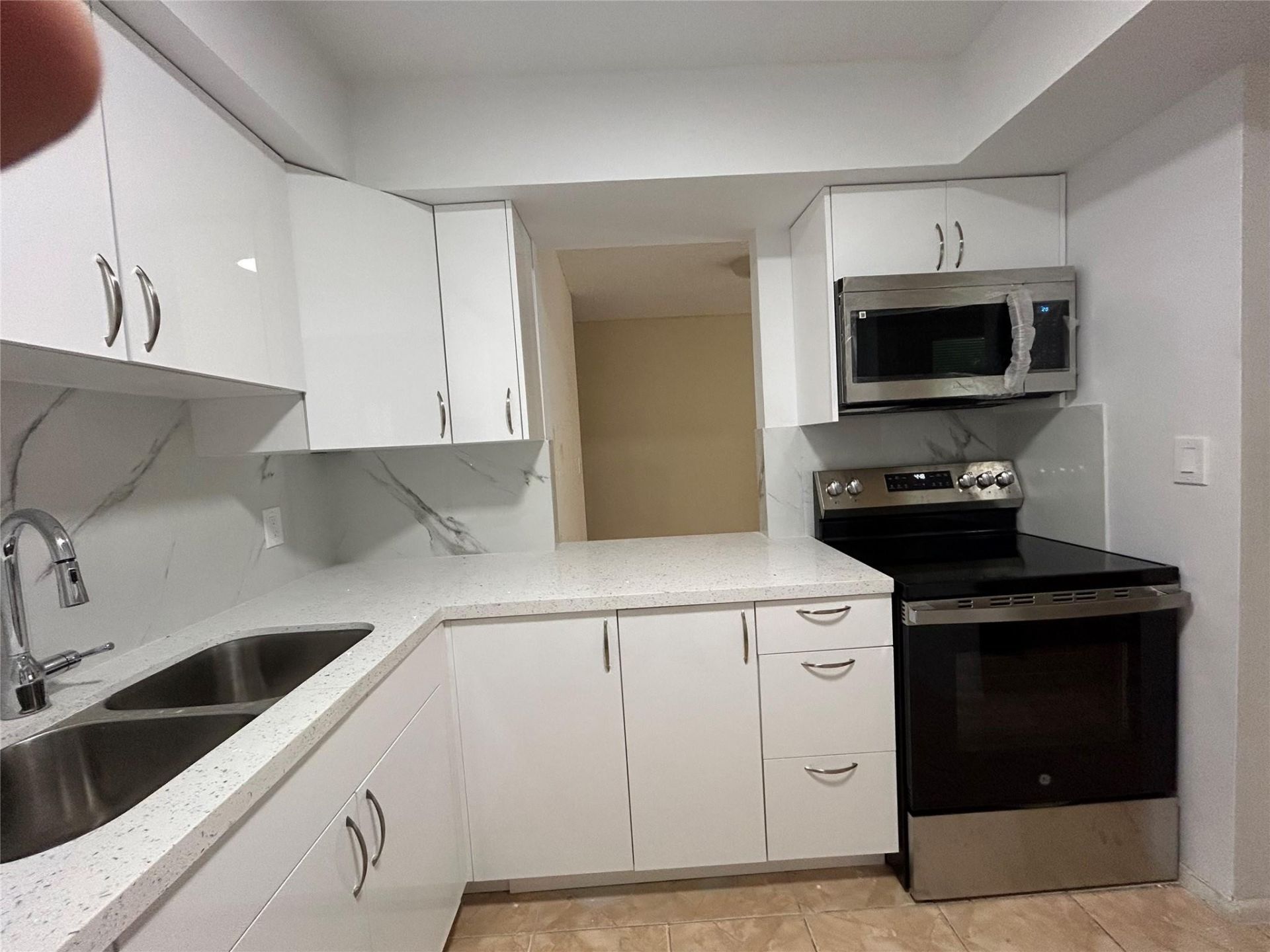 7625 SW 10th St, North Lauderdale, FL 33068 Photo