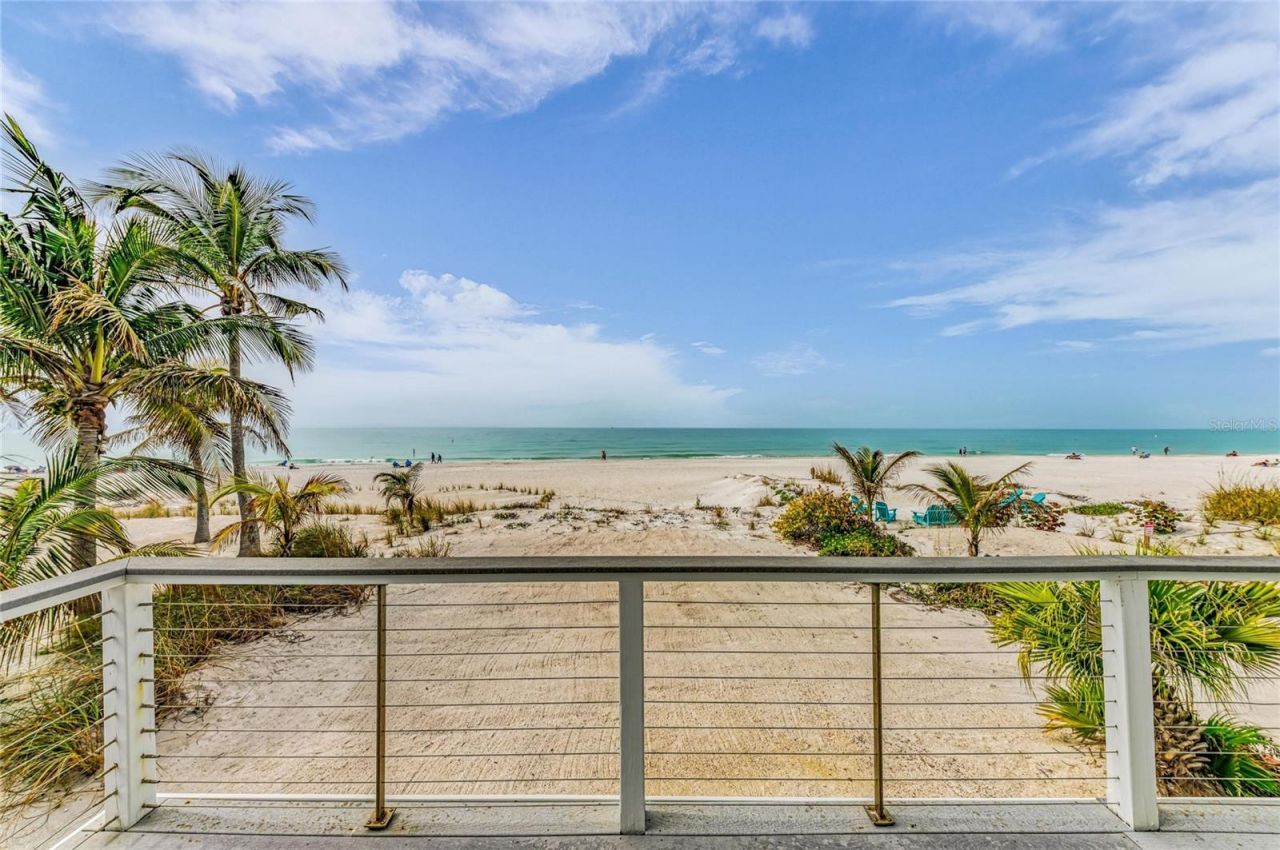 3007 Avenue F, Unit 4, 3, 2, 1, Holmes Beach, FL 34217 Photo