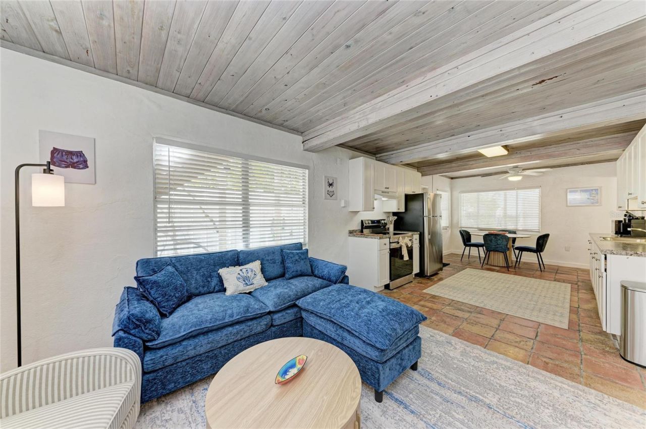 3007 Avenue F, Unit 4, 3, 2, 1, Holmes Beach, FL 34217 Photo