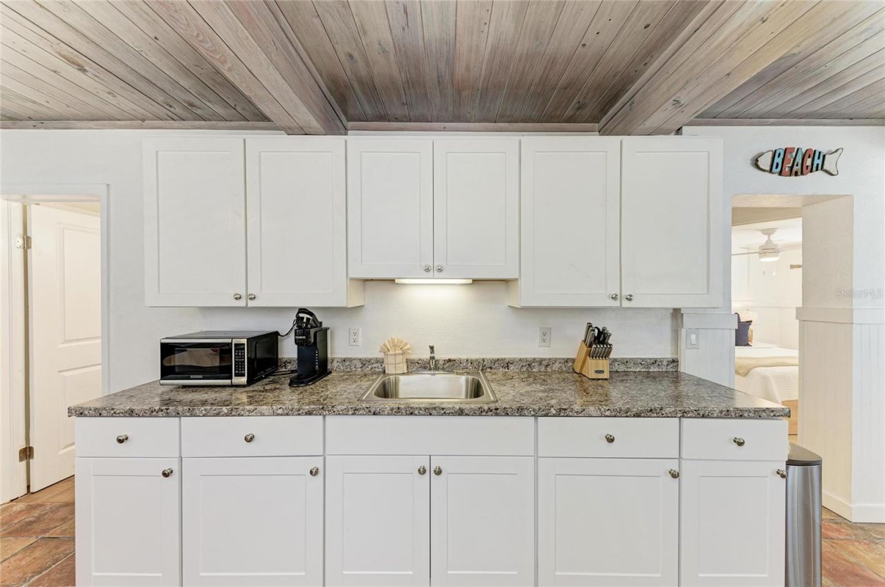 3007 Avenue F, Unit 4, 3, 2, 1, Holmes Beach, FL 34217 Photo