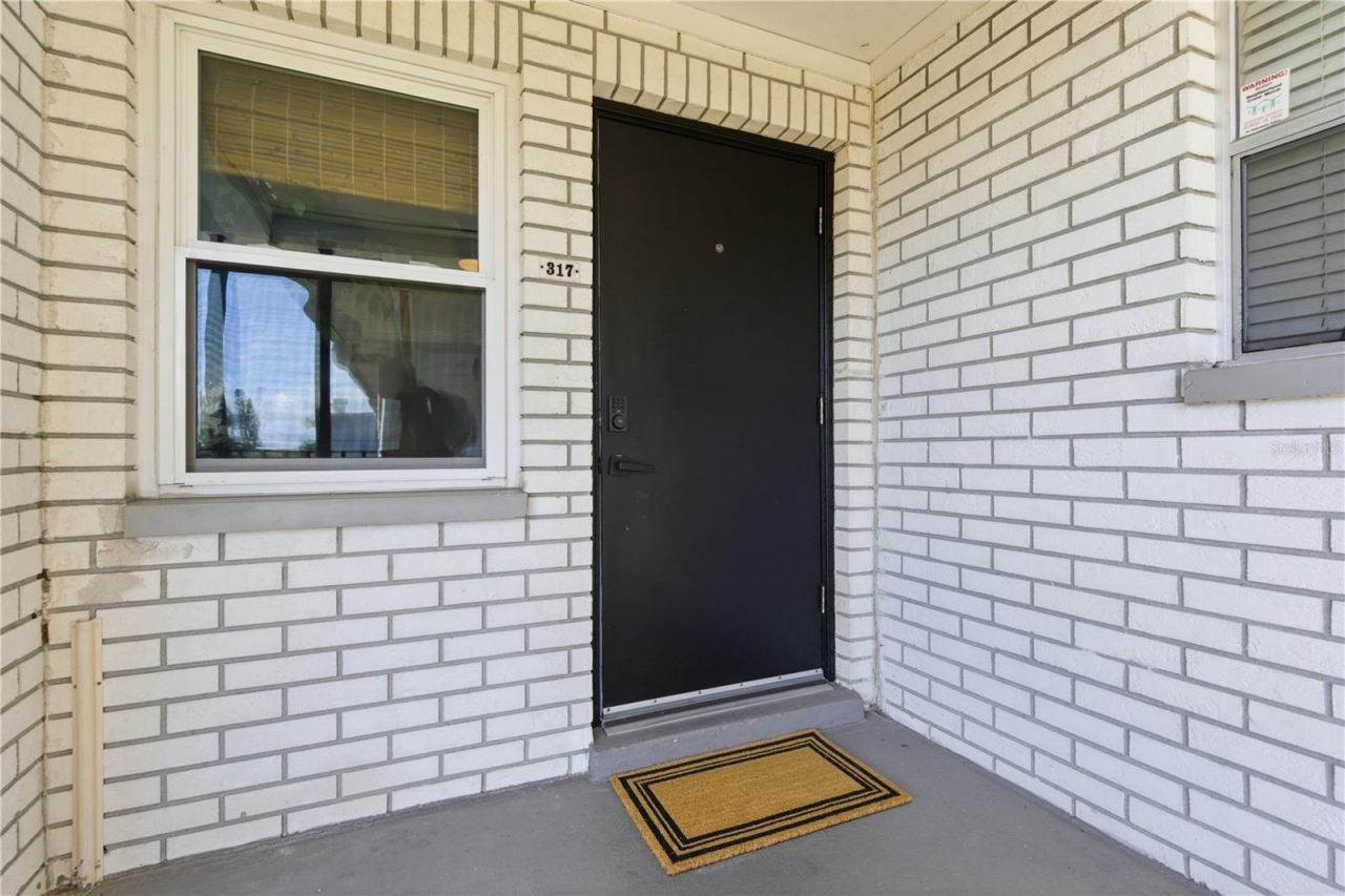 4050 4th Street N, Unit 317, Saint Petersburg, FL 33703 Photo
