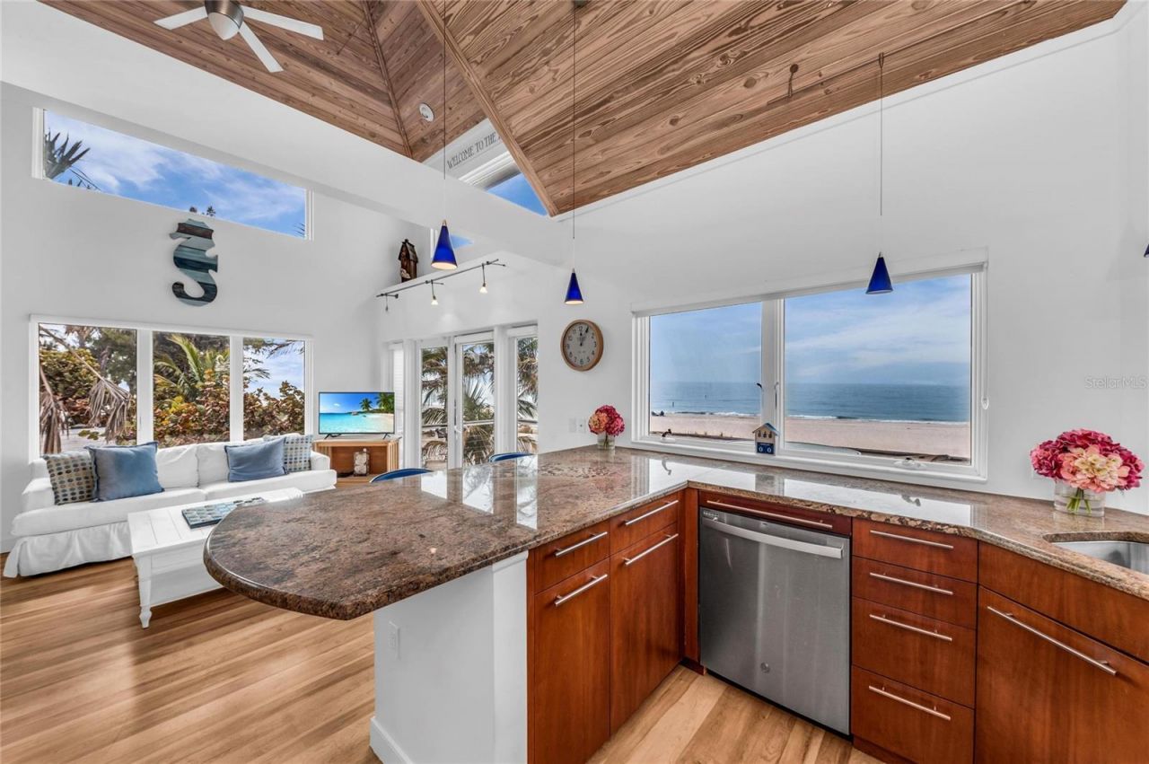 3007 Avenue F, Unit 1, 2, 3, 4, Holmes Beach, FL 34217 Photo