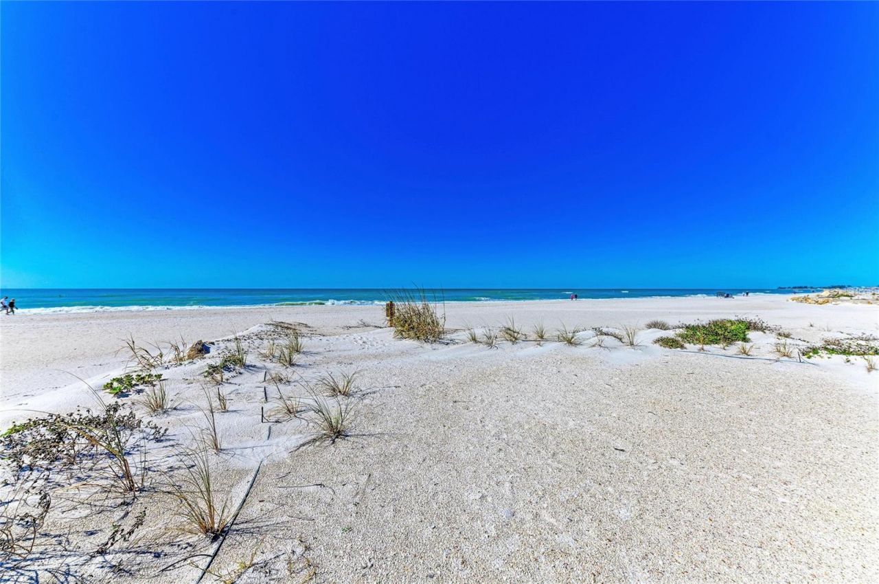 3007 Avenue F, Unit 1, 2, 3, 4, Holmes Beach, FL 34217 Photo