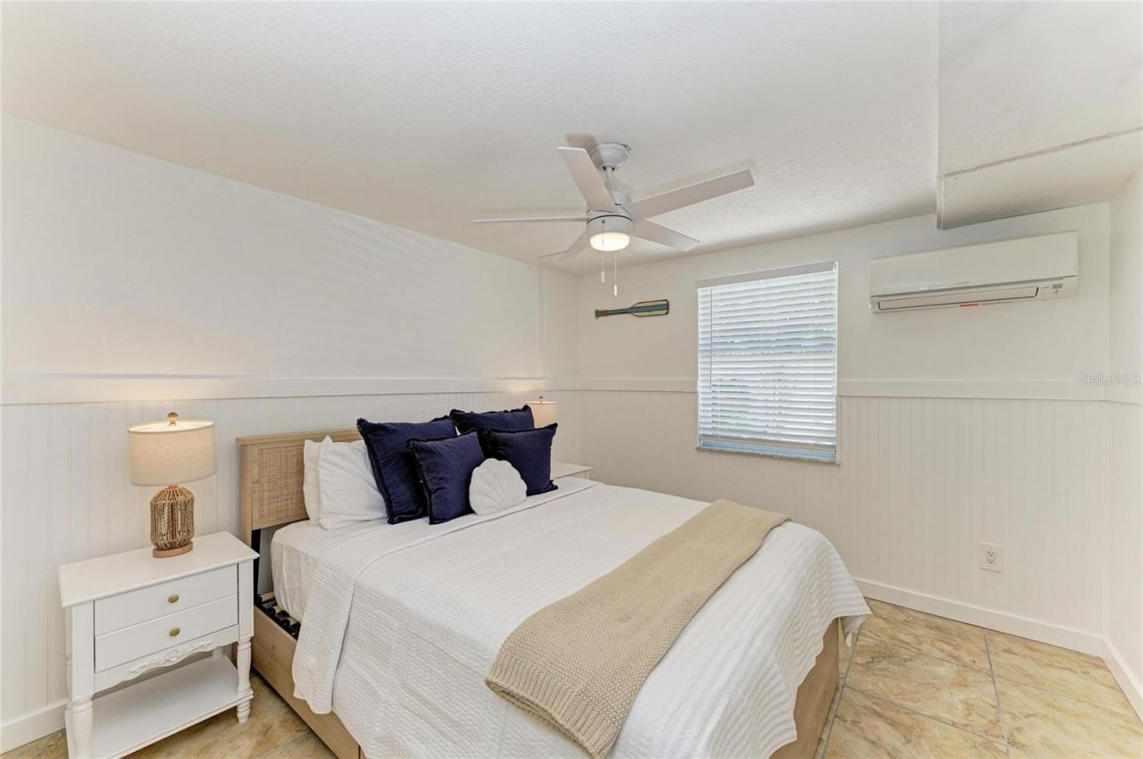 3007 Avenue F, Unit 1, 2, 3, 4, Holmes Beach, FL 34217 Photo