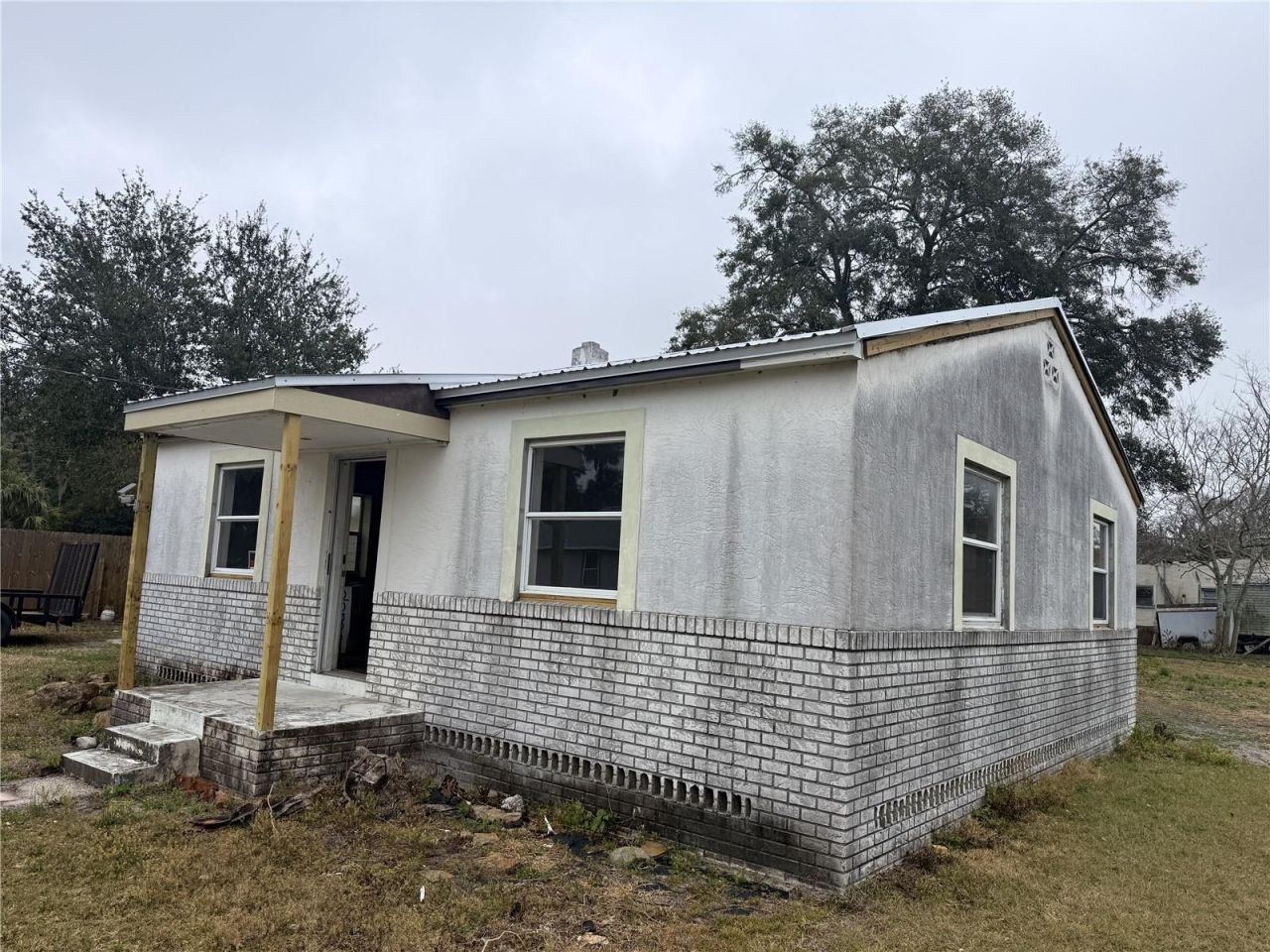 283 Newcomb Street, New Smyrna Beach, FL 32168 Main Photo