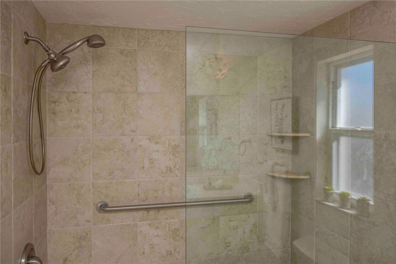 563 Spanish Drive S, Longboat Key, FL 34228 Photo