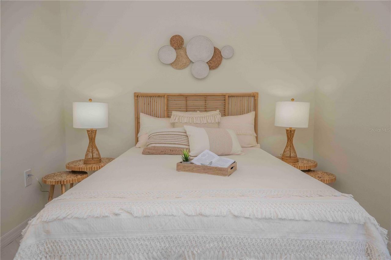 563 Spanish Drive S, Longboat Key, FL 34228 Photo