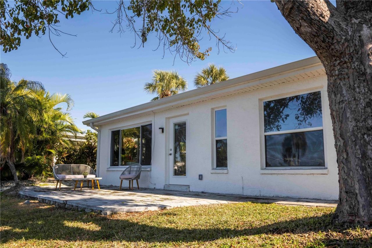 563 Spanish Drive S, Longboat Key, FL 34228 Photo