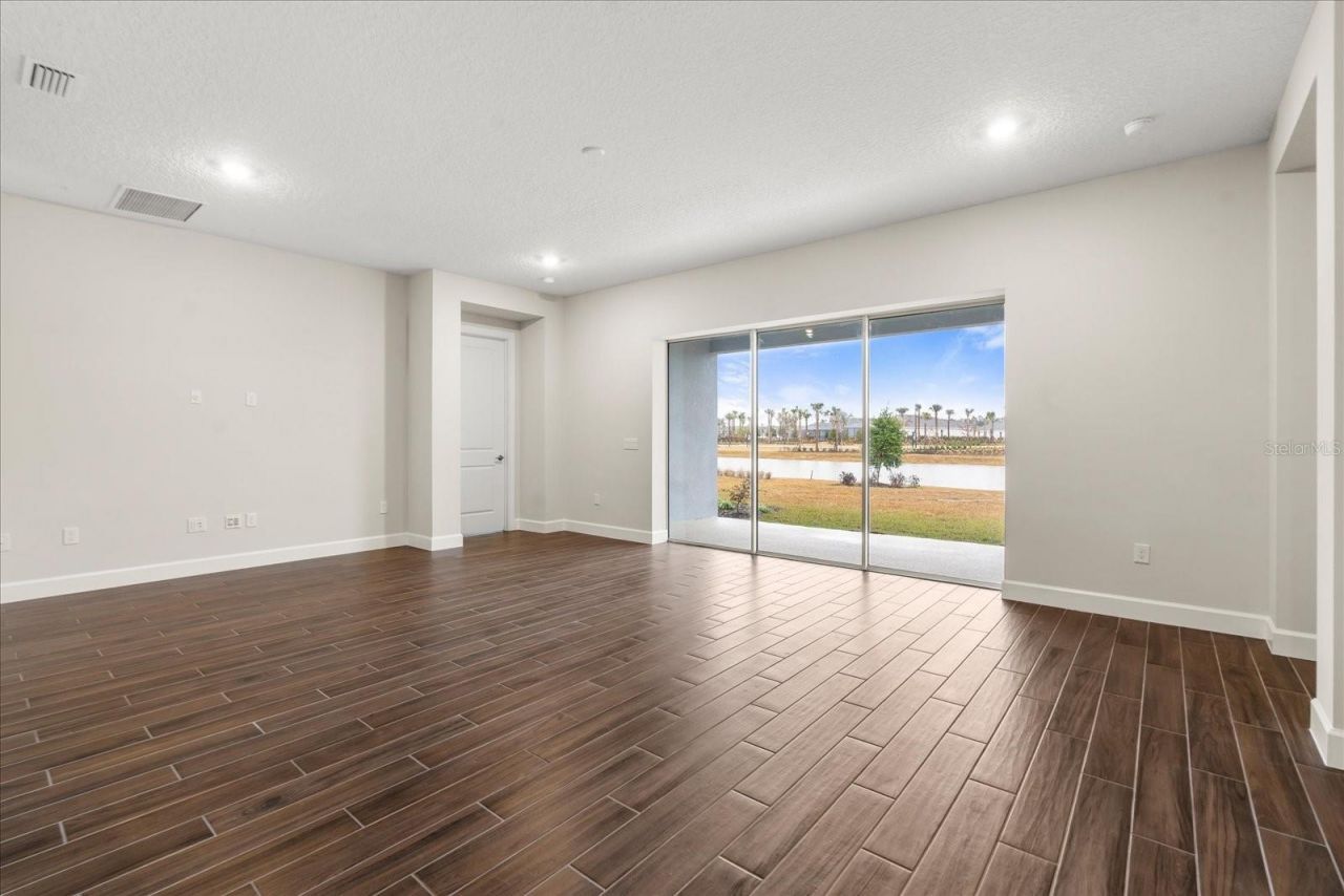 5683 Nevis Terrace, Kissimmee, FL 34758 Photo