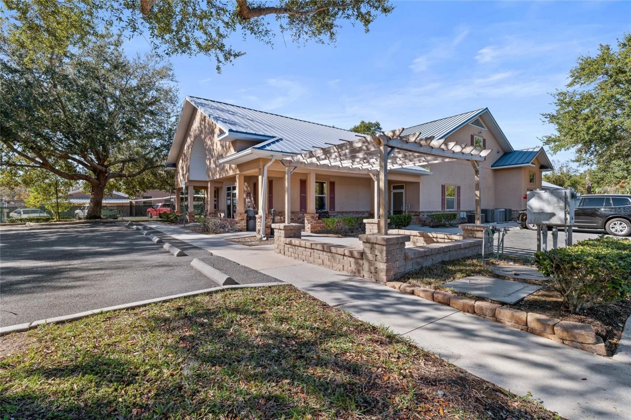 3300 N Highway 19a, Mount Dora, FL 32757 Photo