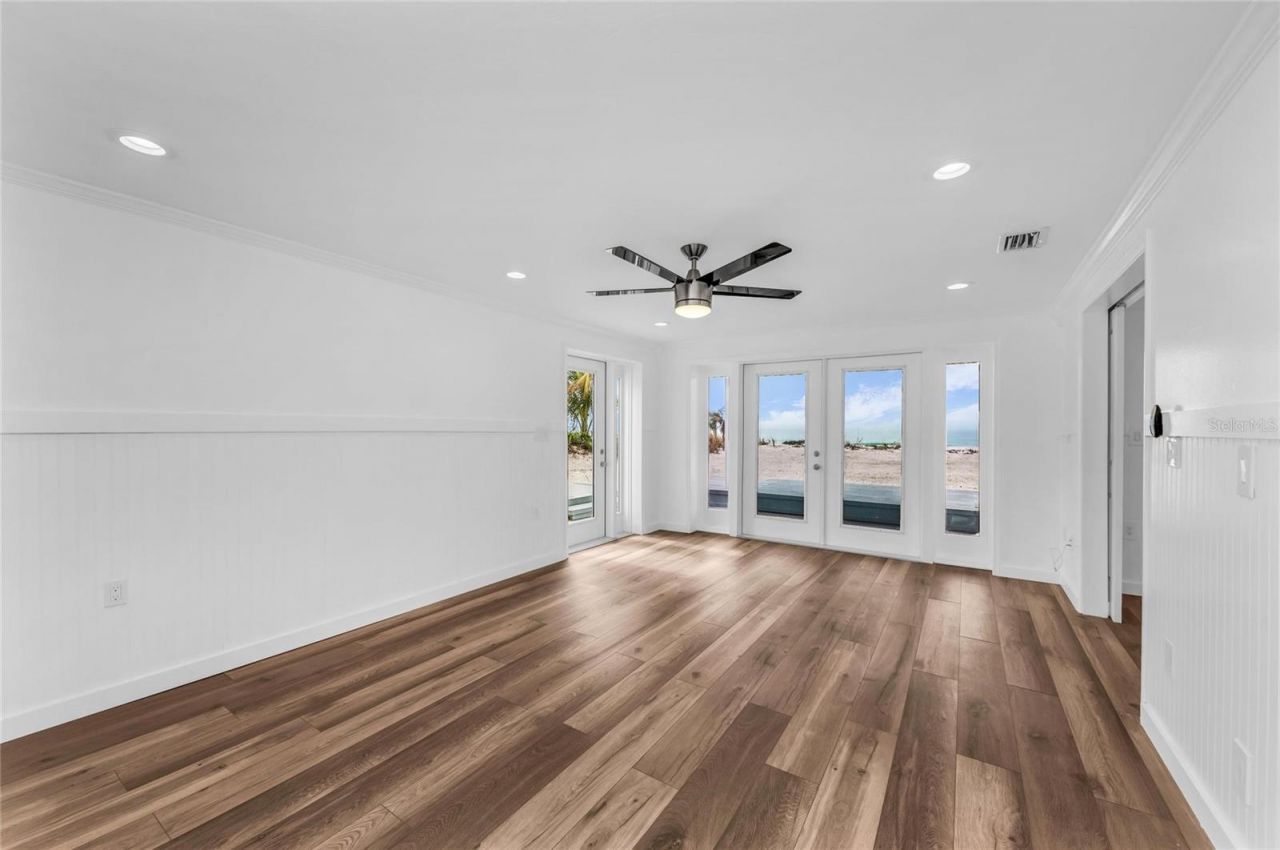 3007 Avenue F, Unit 3, 4, 1, 2, Holmes Beach, FL 34217 Photo