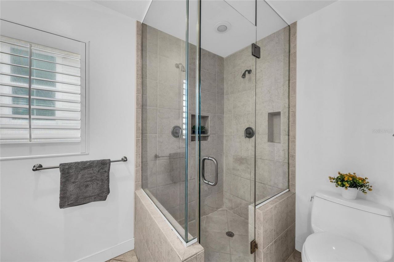 3007 Avenue F, Unit 3, 4, 1, 2, Holmes Beach, FL 34217 Photo