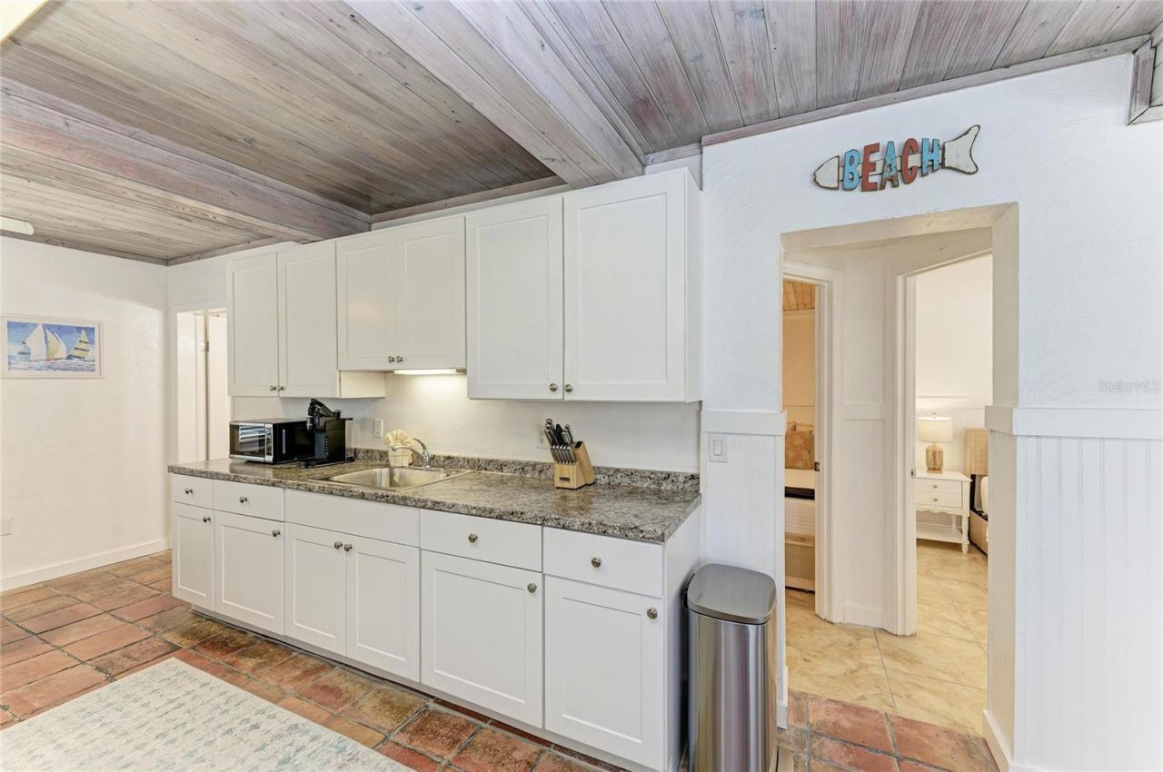 3007 Avenue F, Unit 3, 4, 1, 2, Holmes Beach, FL 34217 Photo