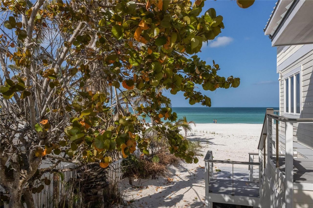 3007 Avenue F, Unit 3, 4, 1, 2, Holmes Beach, FL 34217 Photo