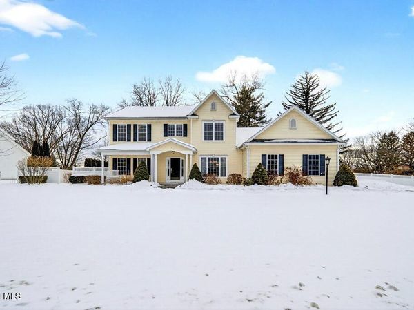 1 Ironwood Drive, Latham, NY 12110