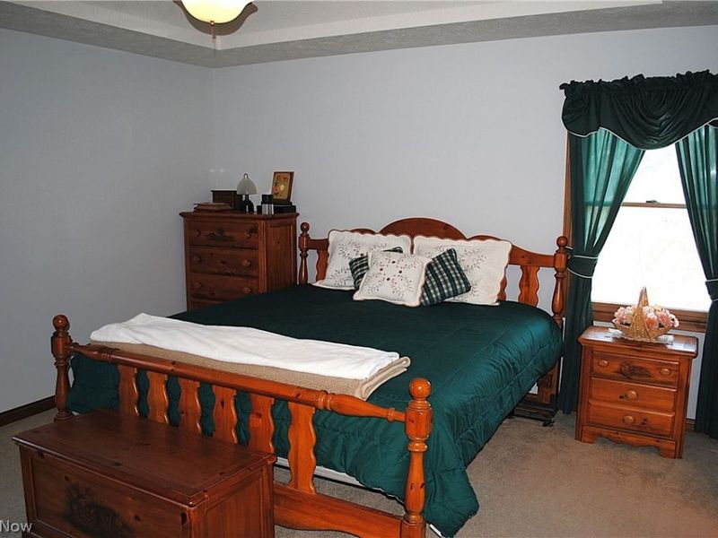 705 Willow Creek Drive, Amherst, OH 44001 Photo 21