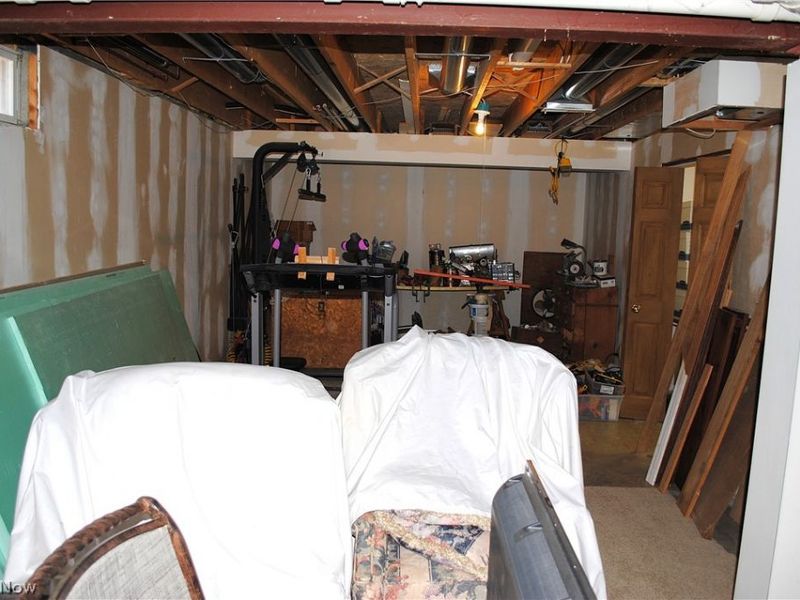 705 Willow Creek Drive, Amherst, OH 44001 Photo 33