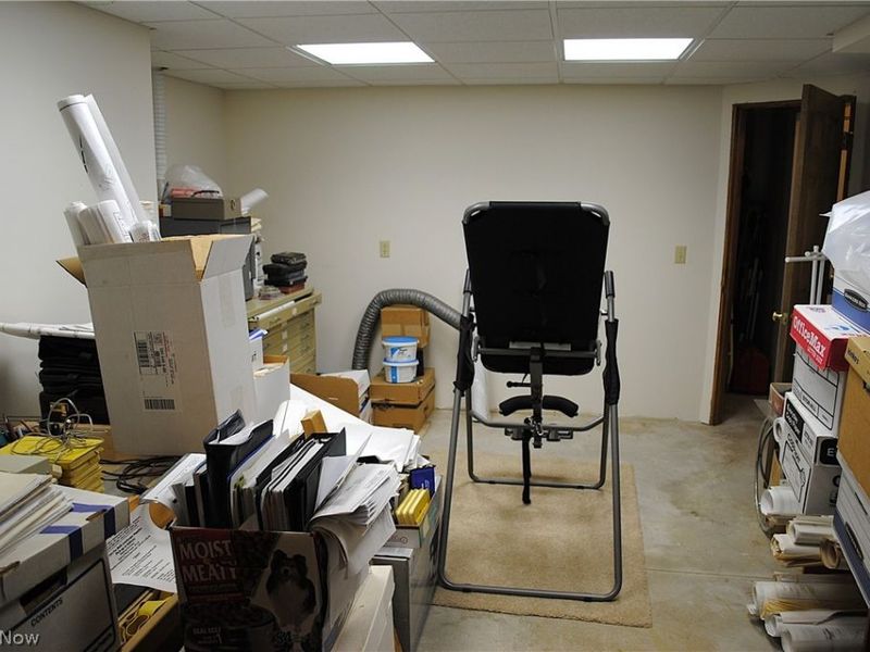 705 Willow Creek Drive, Amherst, OH 44001 Photo 35