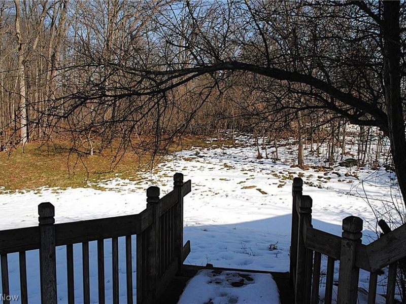 705 Willow Creek Drive, Amherst, OH 44001 Photo 42