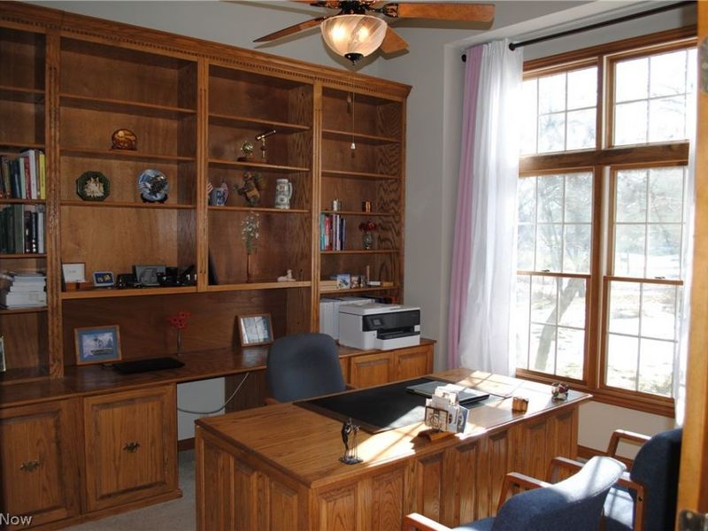 705 Willow Creek Drive, Amherst, OH 44001 Photo 6