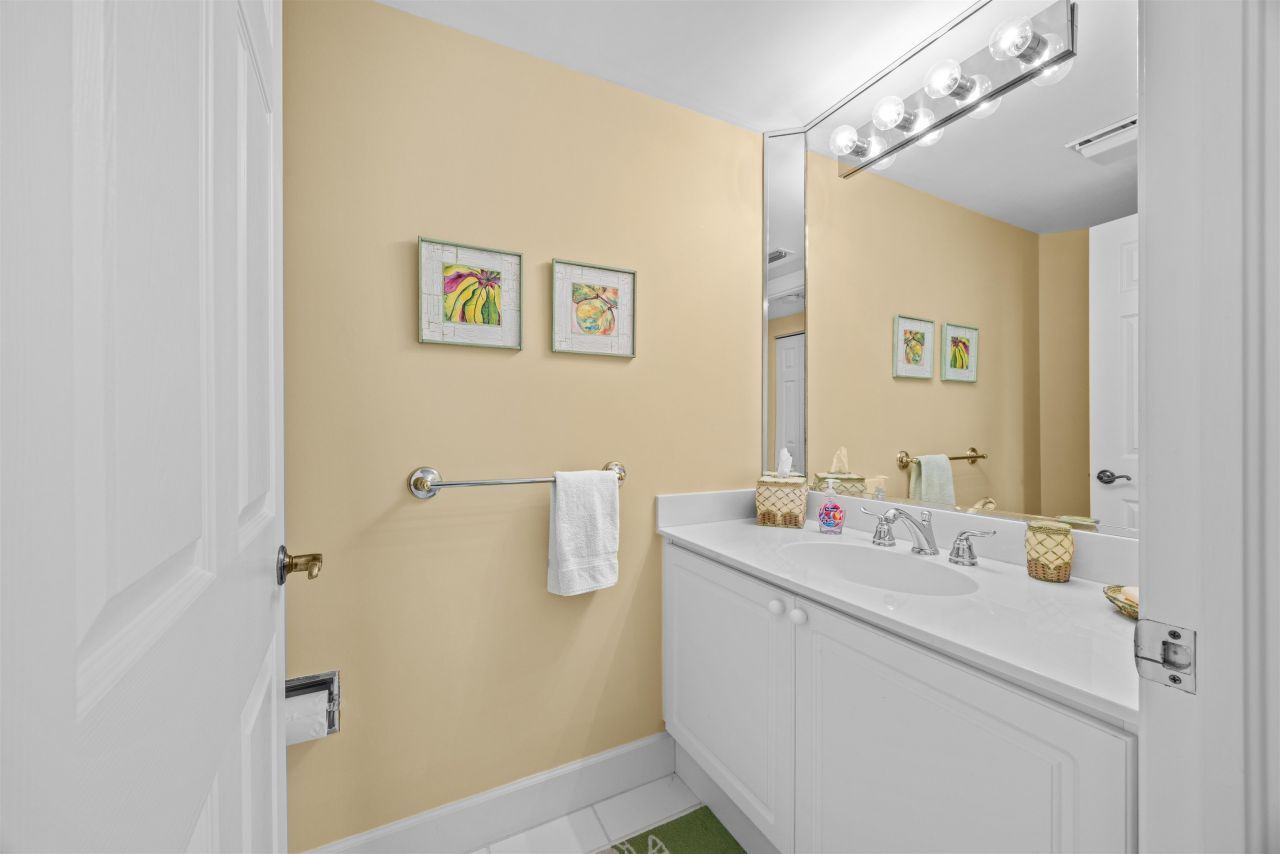 2619 Wulfert Road, Unit 3, Sanibel, FL 33957 Photo