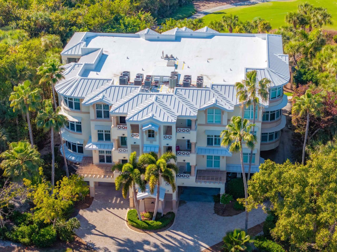 2619 Wulfert Road, Unit 3, Sanibel, FL 33957 Photo