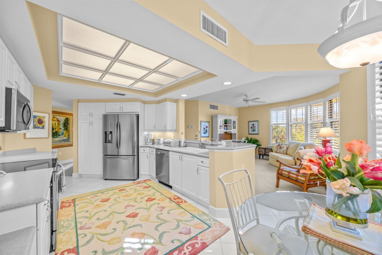 2619 Wulfert Road, Unit 3, Sanibel, FL 33957 Photo