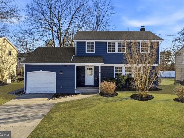 6 WHEELWRIGHT LANE, CHERRY HILL, NJ 08003