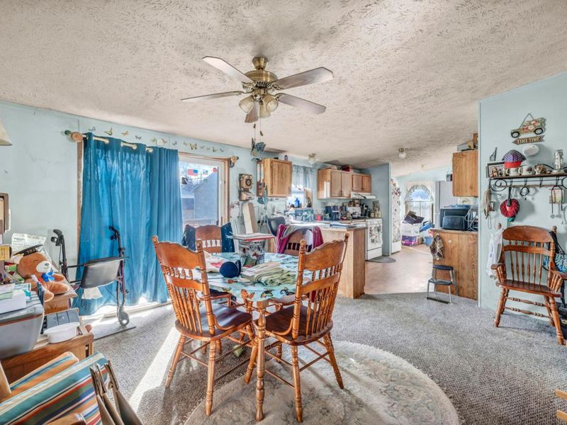 110 Inah Avenue, Columbus, OH 43228 Photo 4