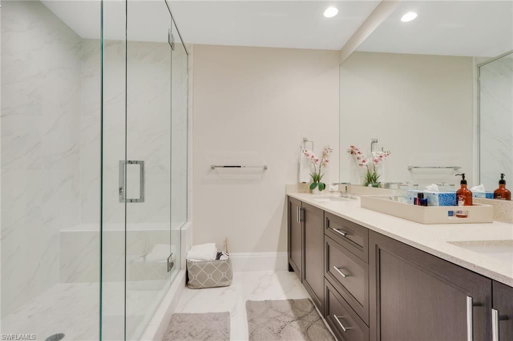 1135 3rd Ave S, Unit 403, Naples, FL 34102 Photo