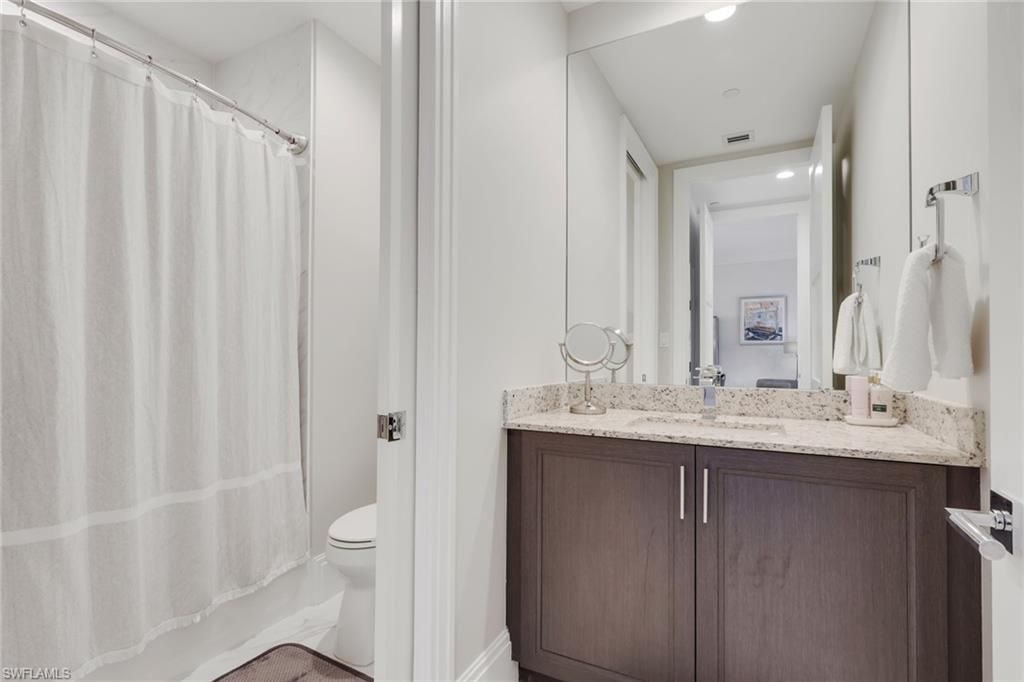 1135 3rd Ave S, Unit 403, Naples, FL 34102 Photo